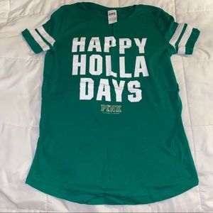 VS PINK Happy Holidays Green Tee SZ XS